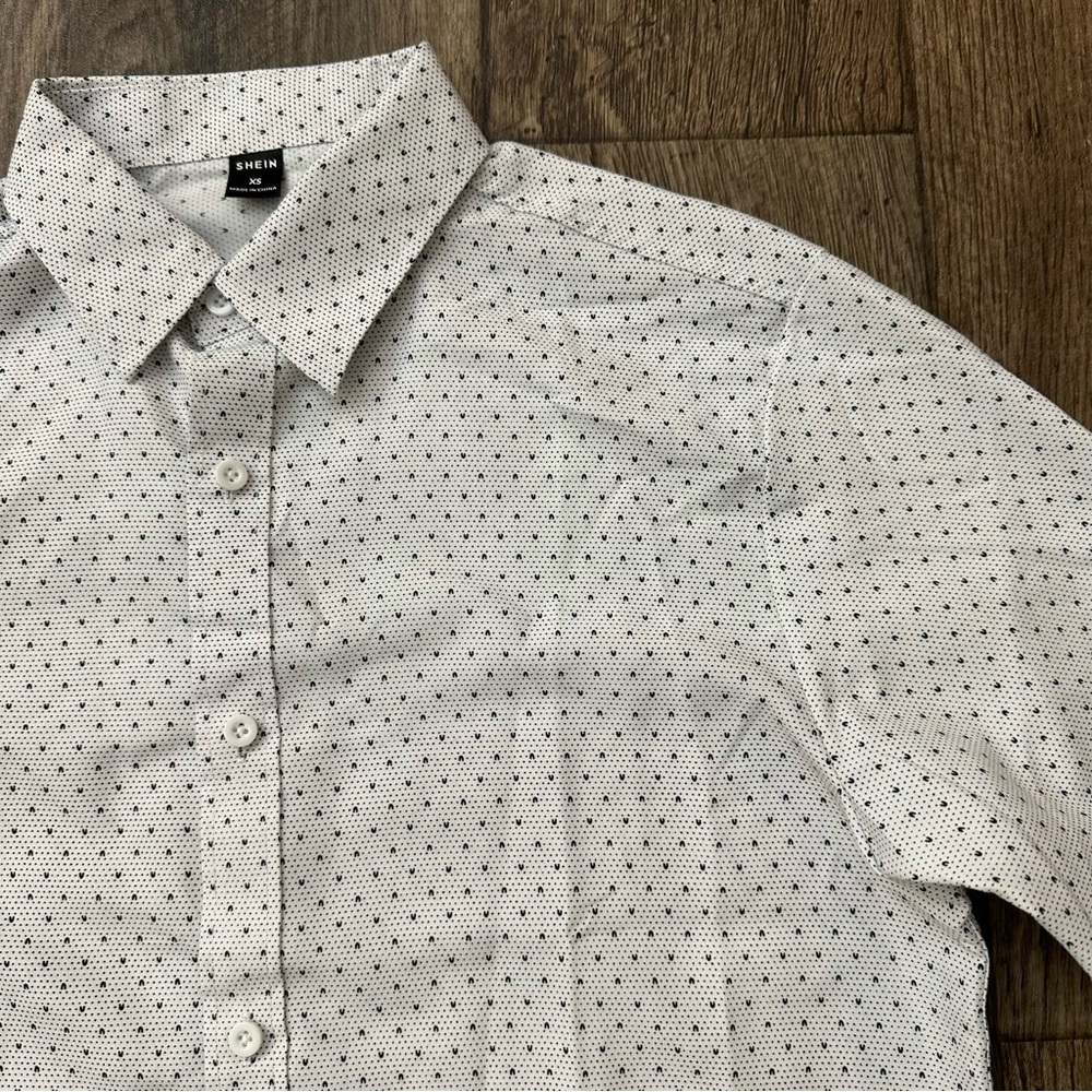 Shein button up Long Sleeves dress formal shirt Men’s Size XS White